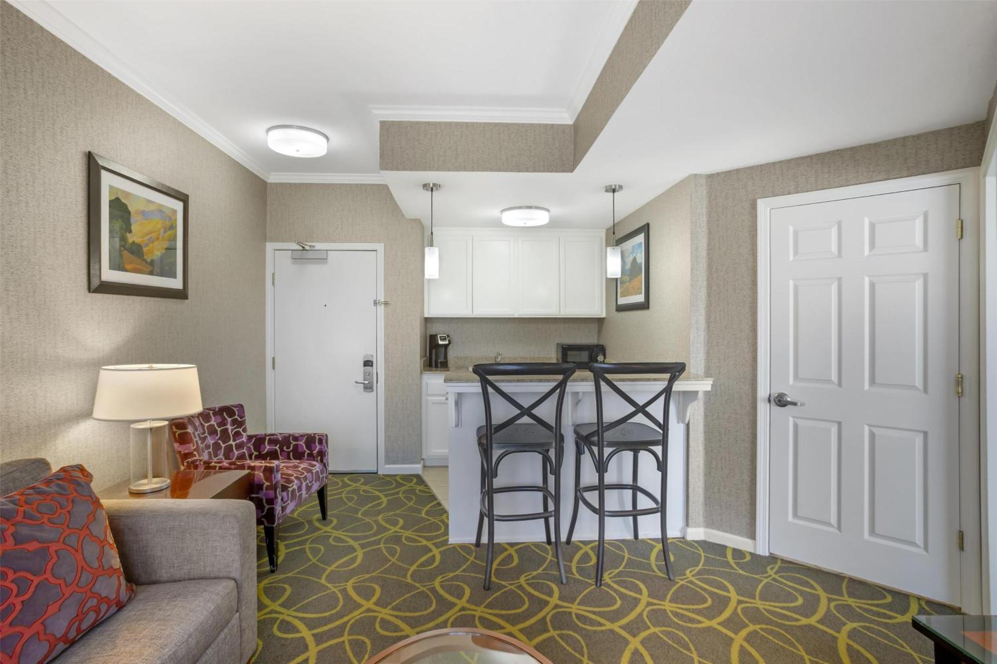 Best Western Plus Dixon Davis Bagian luar foto
